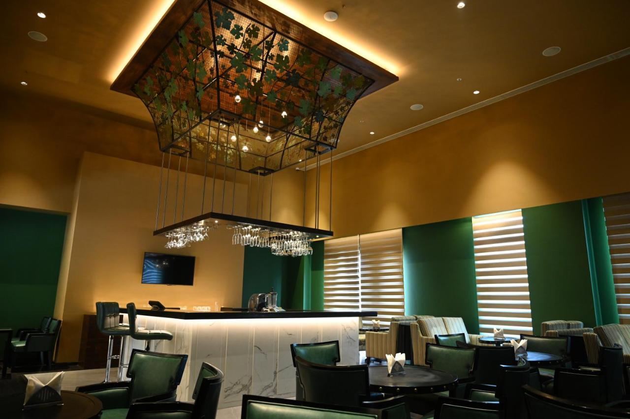 Rājahmundry Manjeera Sarovar Premiere酒店 外观 照片