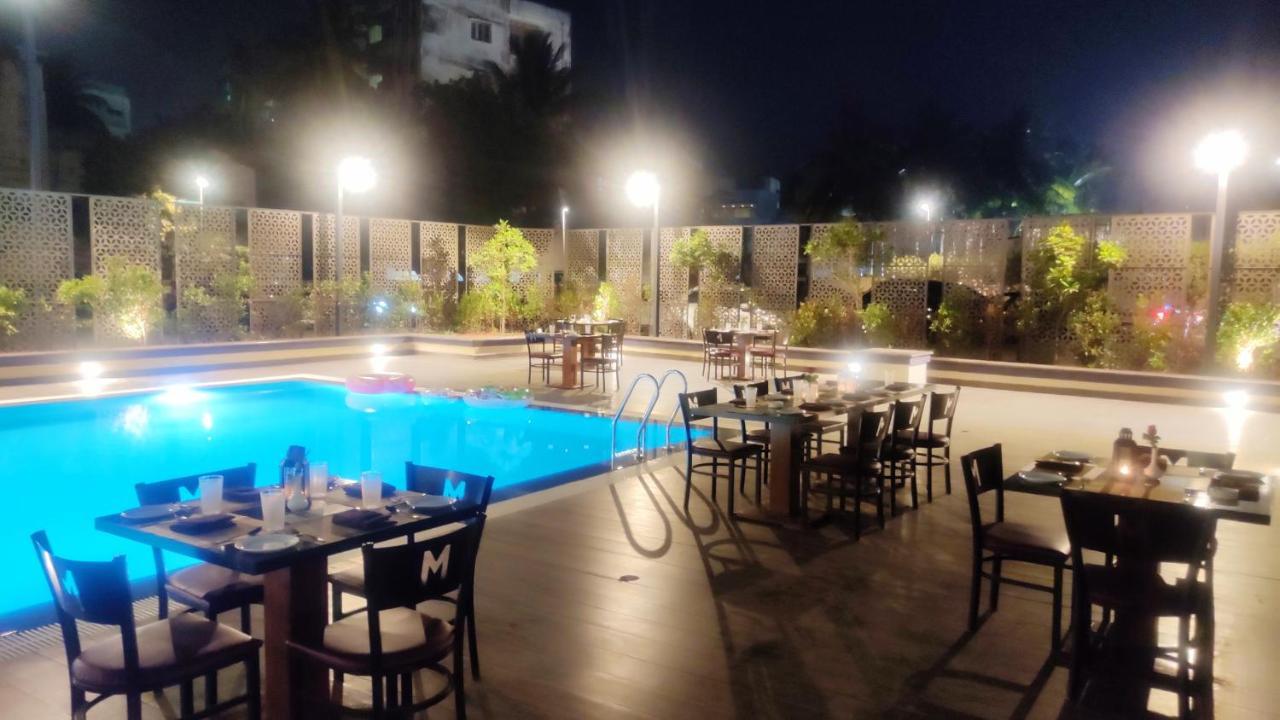 Rājahmundry Manjeera Sarovar Premiere酒店 外观 照片