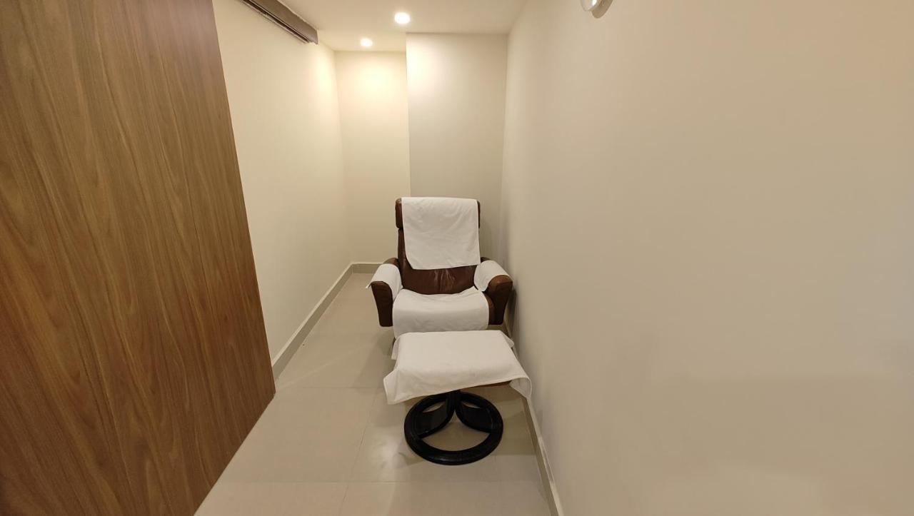Rājahmundry Manjeera Sarovar Premiere酒店 外观 照片